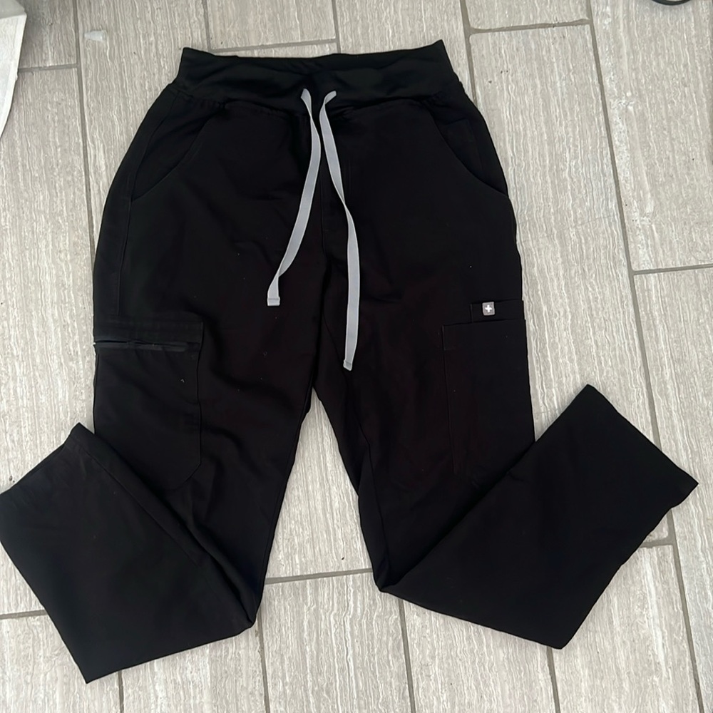 FIGS Petite Scrub pant